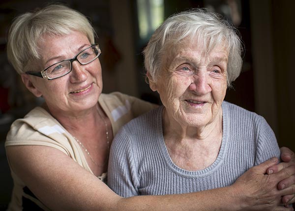 Elderly-mother-daughter-600w